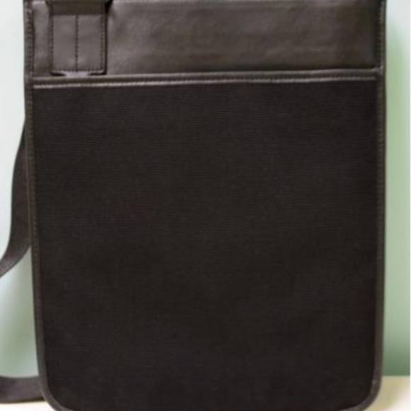 Mont Blanc Black Envelope Crossbody Bag - Picture 2 of 3